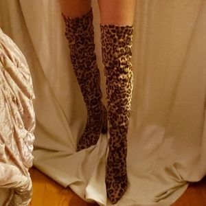 NWB 💥HP NWB KATANA THIGH HIGH BOOTS 6 ~ 8.5